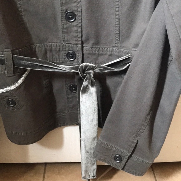 Loft Velvet Belted Utility Jacket - Picture 4 of 7